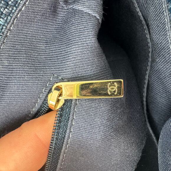 Chanel Mini Deauville Denim Blue Raffia Tote Bag Series 29 2019 CGHW Authentic - Picture 13 of 16